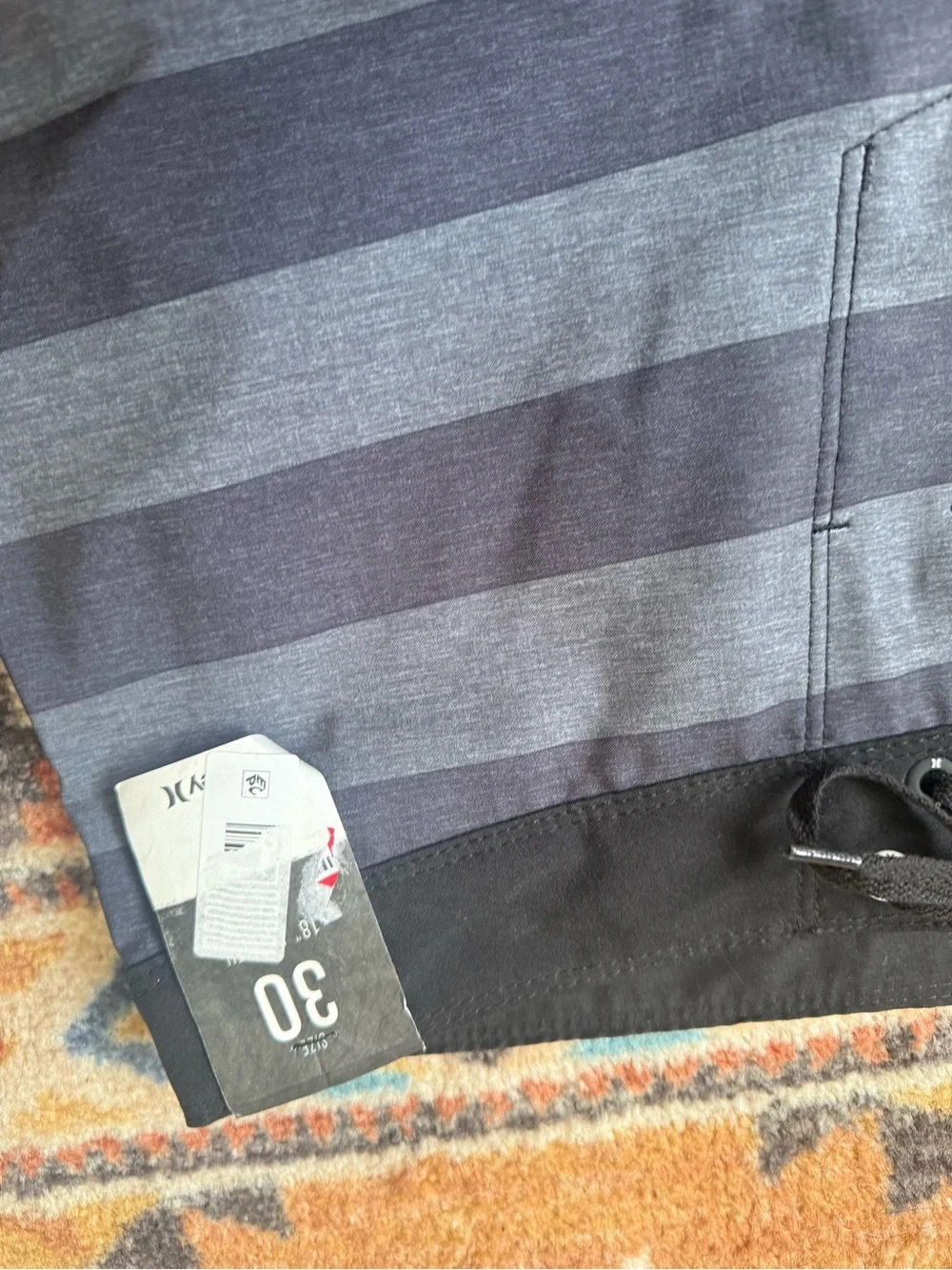 NWT Men’s Hurley black & gray American flag swim shorts
